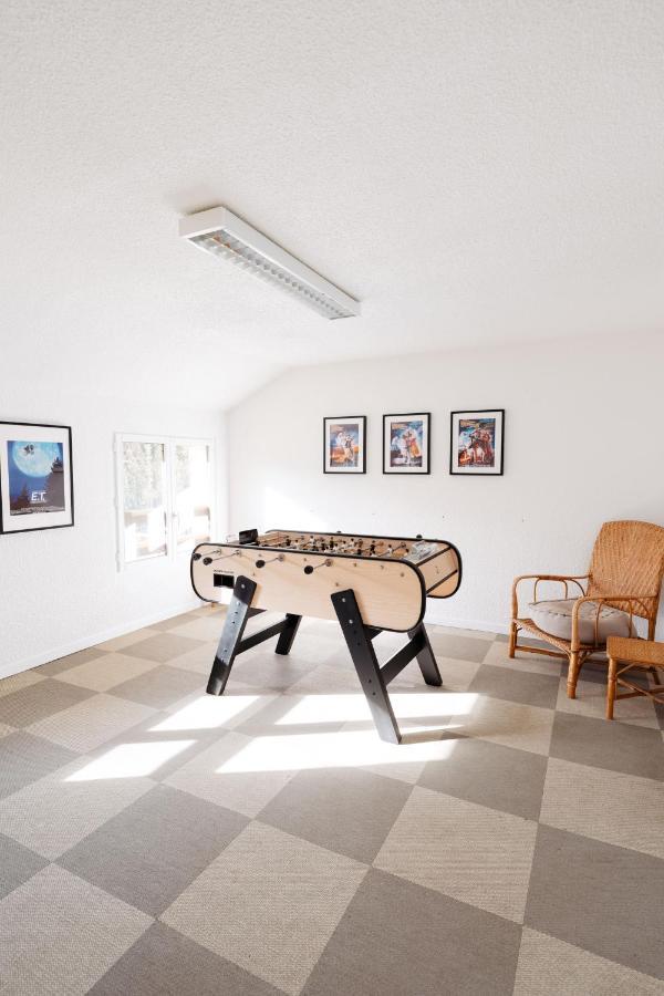 La Donaclaudre - Hebergement De Groupe En Pleine Nature, Ideal Pour Tous Vos Sejours ! 63 Couchages - 2 Grandes Salles - Salle De Jeux - Cuisine Professionnelle - Accessible Facilement - Localisation Attractive -Proche Paris & Disney Saint-Augustin  Exterior photo