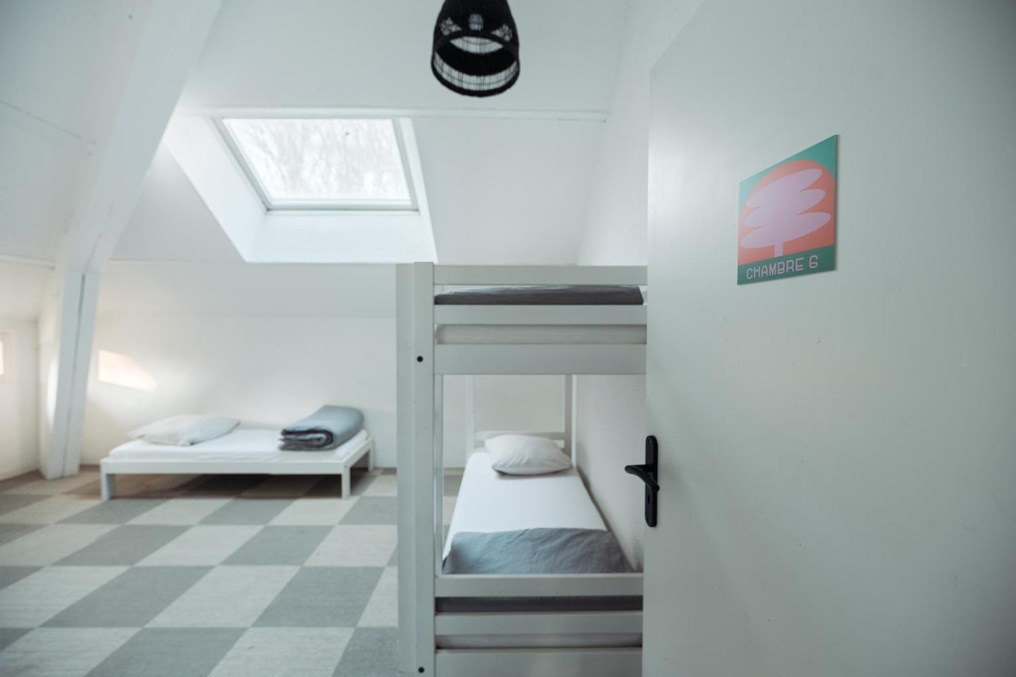 La Donaclaudre - Hebergement De Groupe En Pleine Nature, Ideal Pour Tous Vos Sejours ! 63 Couchages - 2 Grandes Salles - Salle De Jeux - Cuisine Professionnelle - Accessible Facilement - Localisation Attractive -Proche Paris & Disney Saint-Augustin  Exterior photo